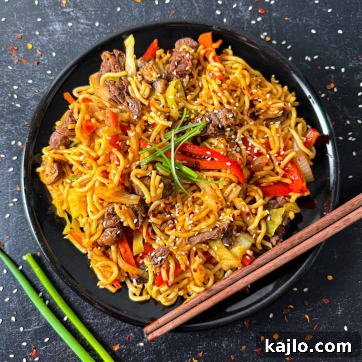 Lightened Up Beef Yakisoba 1 featured 11846