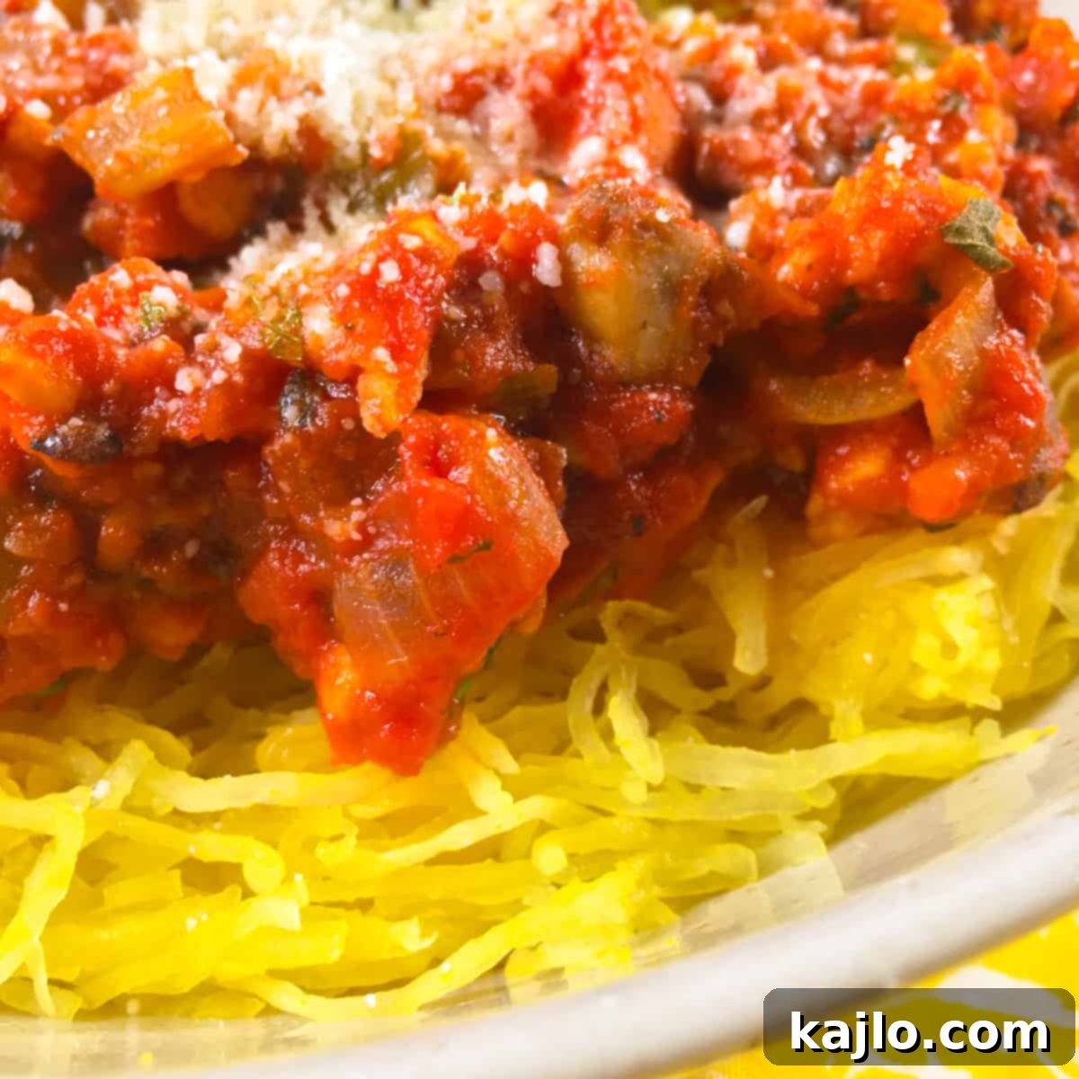 Guilt Free Vegan Tempeh Bolognese Sauce Low Carb Low Calorie Recipe 1 featured 12251