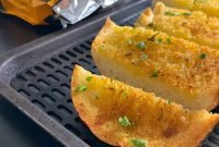 Air Fryer Foil Pack Garlic Bread
