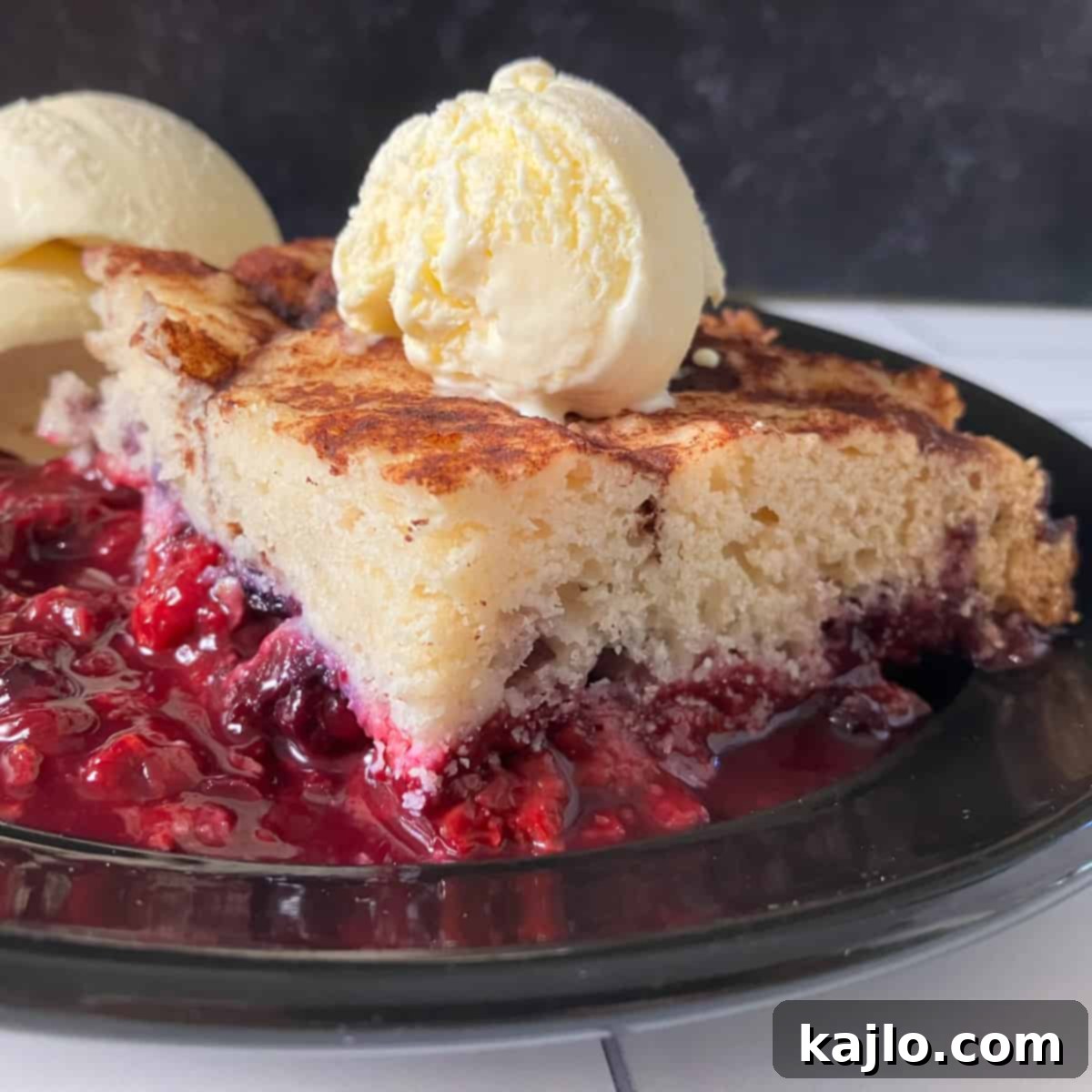 Paula Deen's Blueberry Cobbler 1 featured 26655