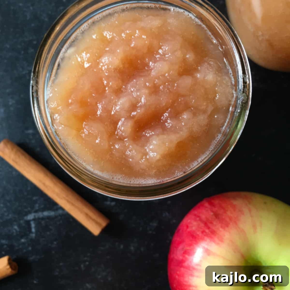 Pure Homemade Applesauce No Added Sugar 1 featured 3274