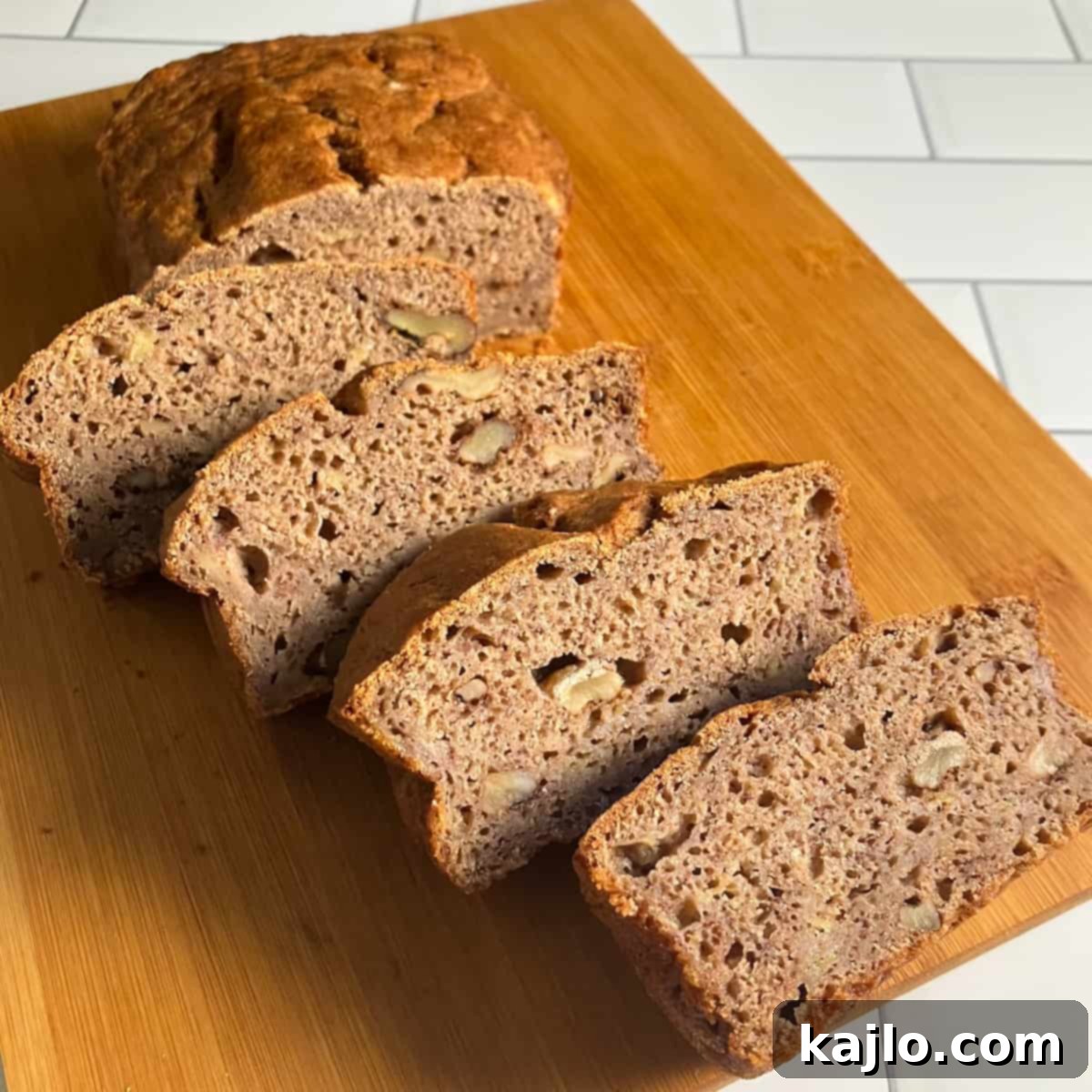 Wholesome Spelt Banana Bread 1 featured 7007