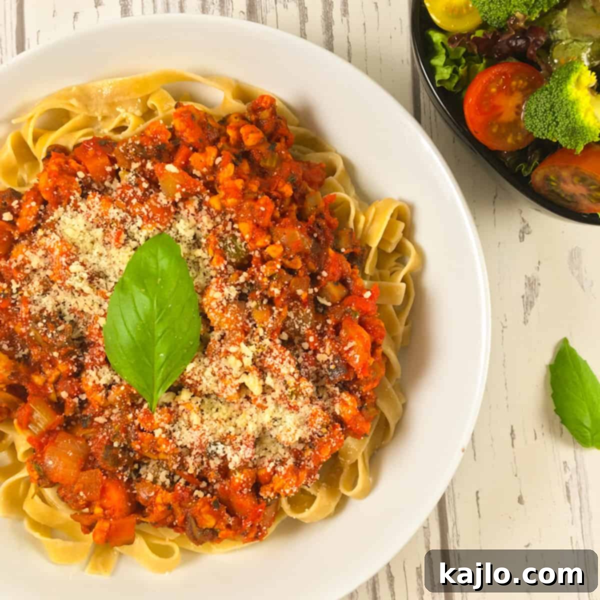 Guilt Free Vegan Tempeh Bolognese Sauce Low Carb Low Calorie Recipe 4 tempeh bolognese