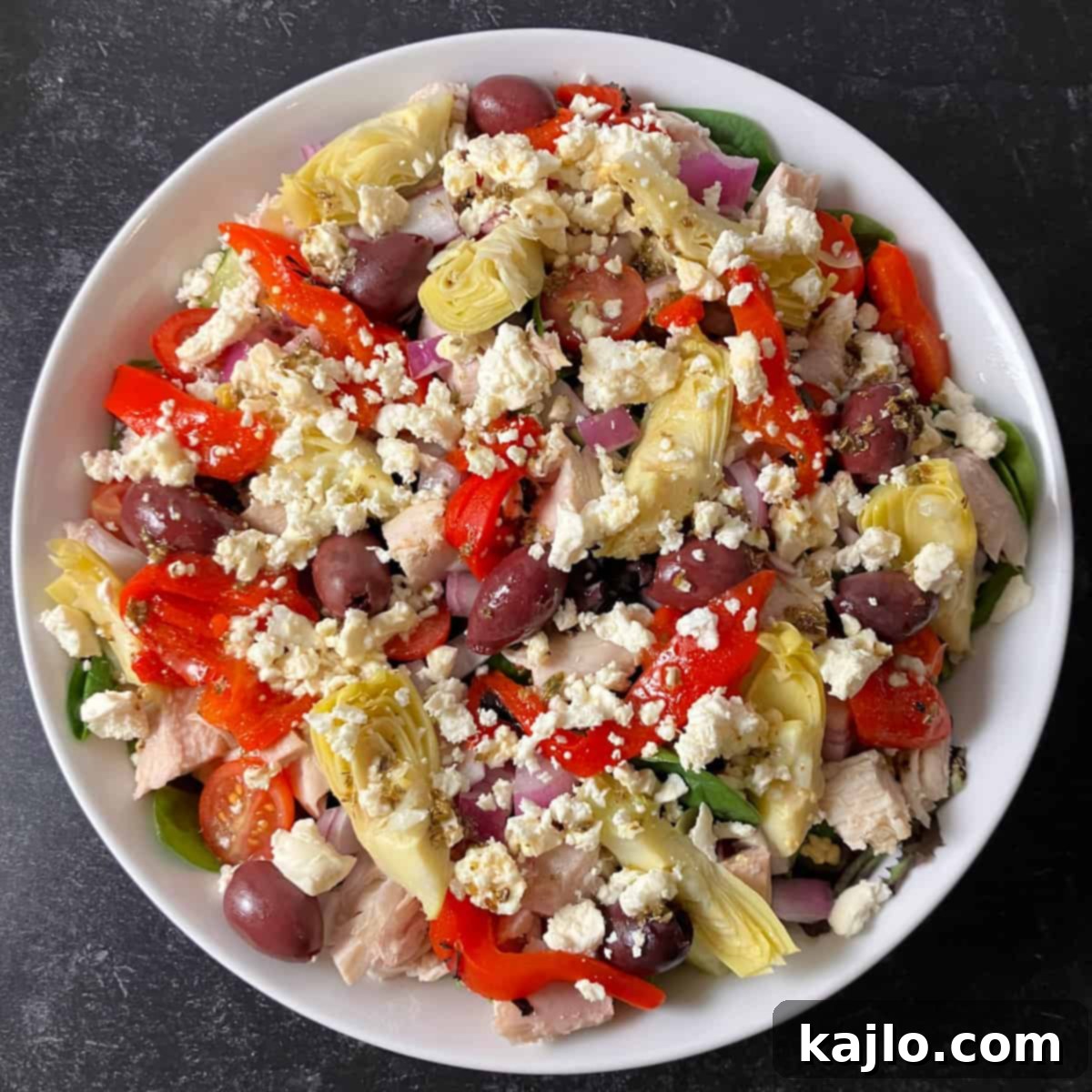 Delicious keto Greek salad recipe for weight loss, featuring fresh vegetables, feta, and chicken.