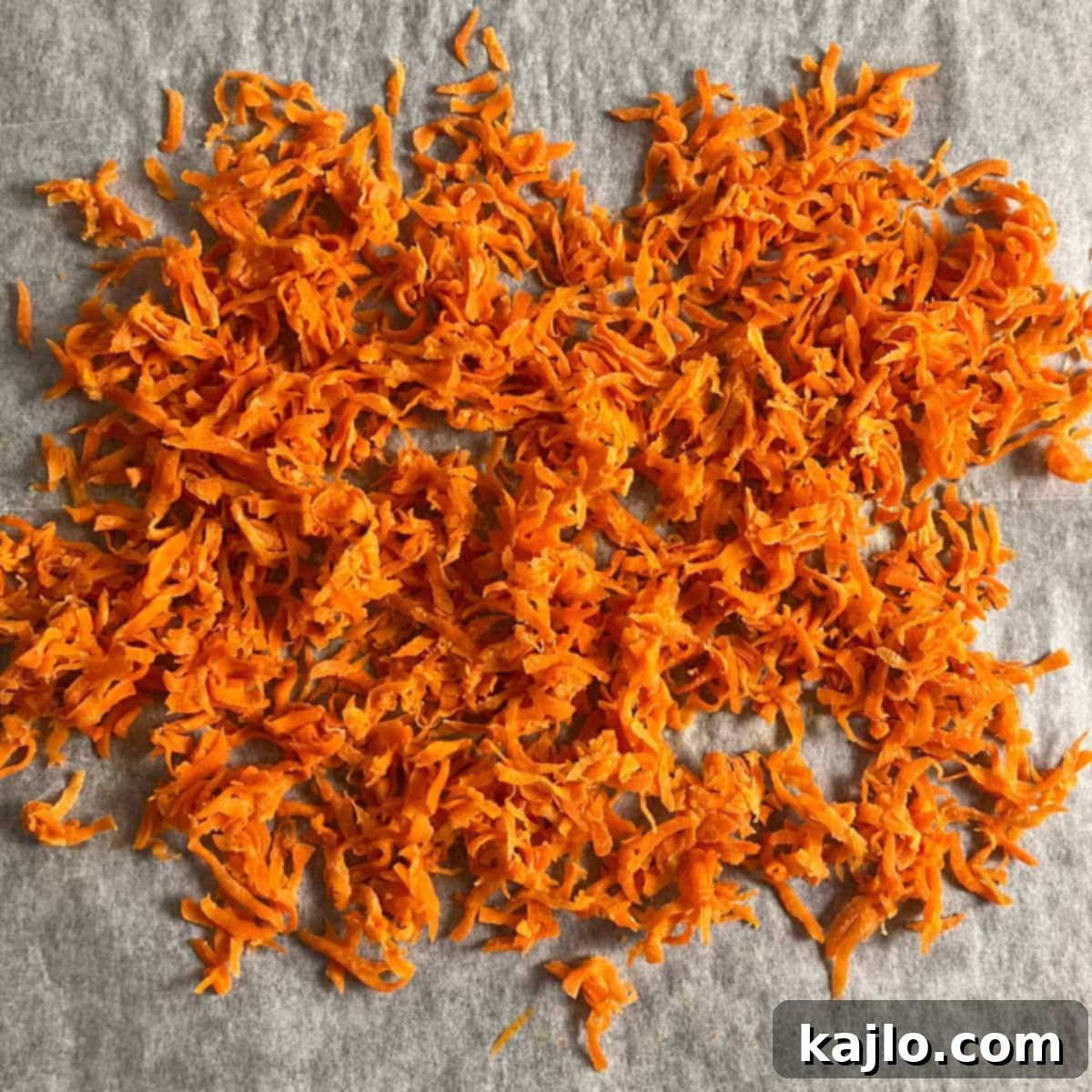 Finished candied carrot topping