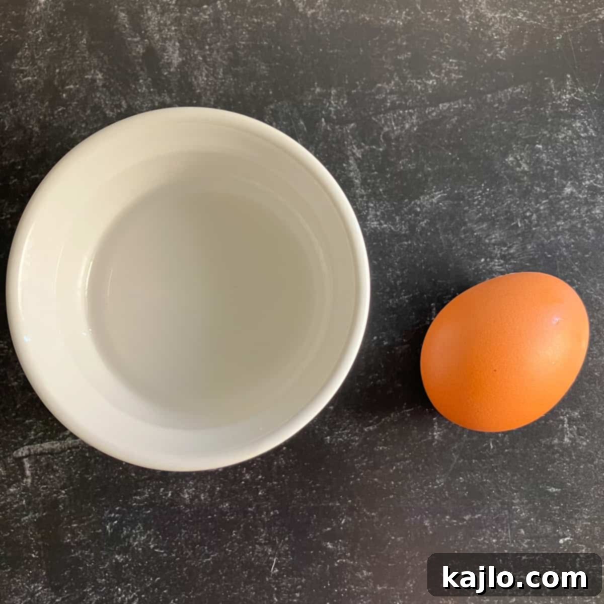 Perfect Air Fryer Poached Eggs 3 poached egg ingredients