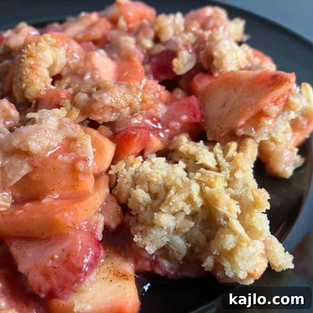 Apple Strawberry Crisp 8 strawberries apples crisp