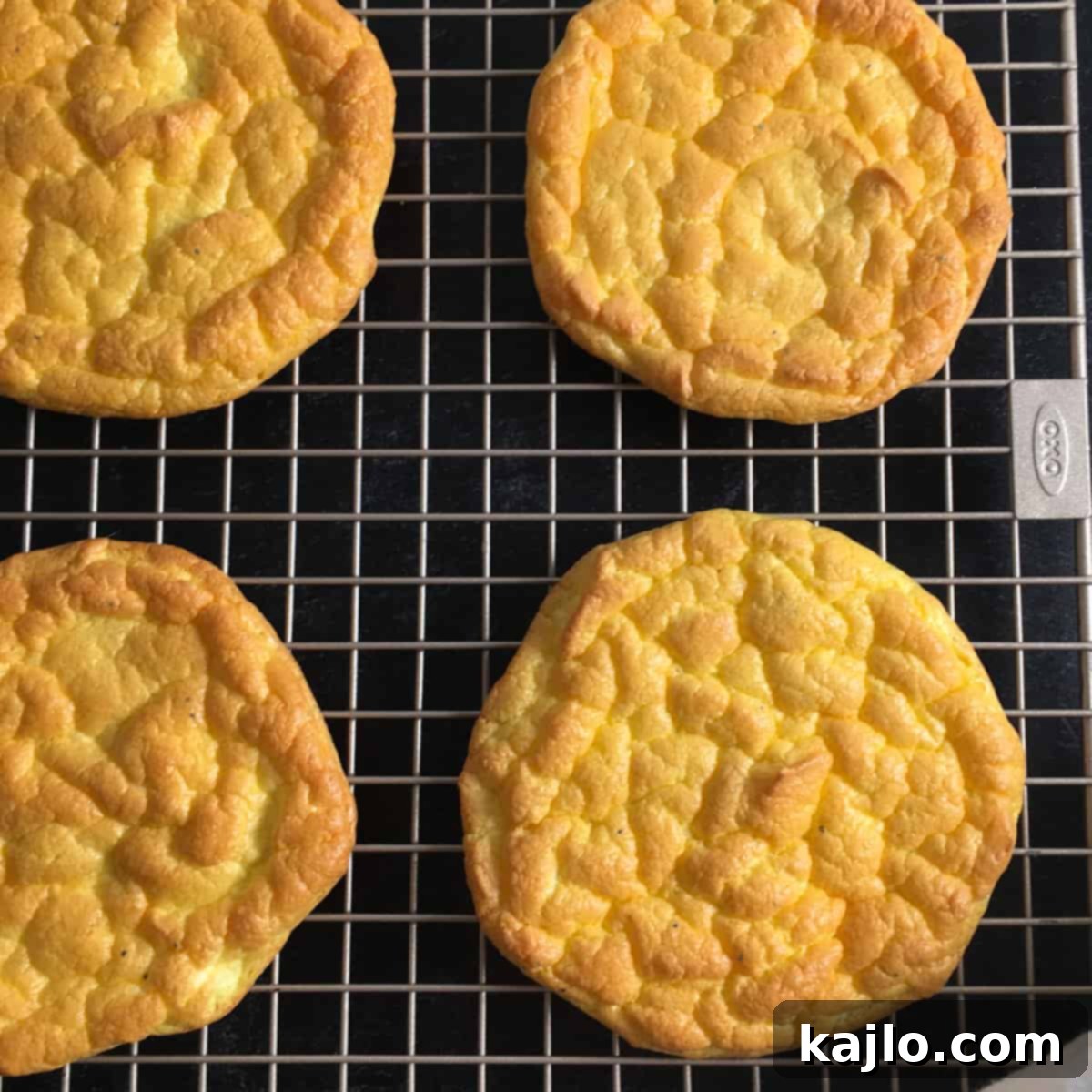 Fluffy Keto Cloud Bread with Greek Yogurt 5 cloud bread greek yogurt recipe