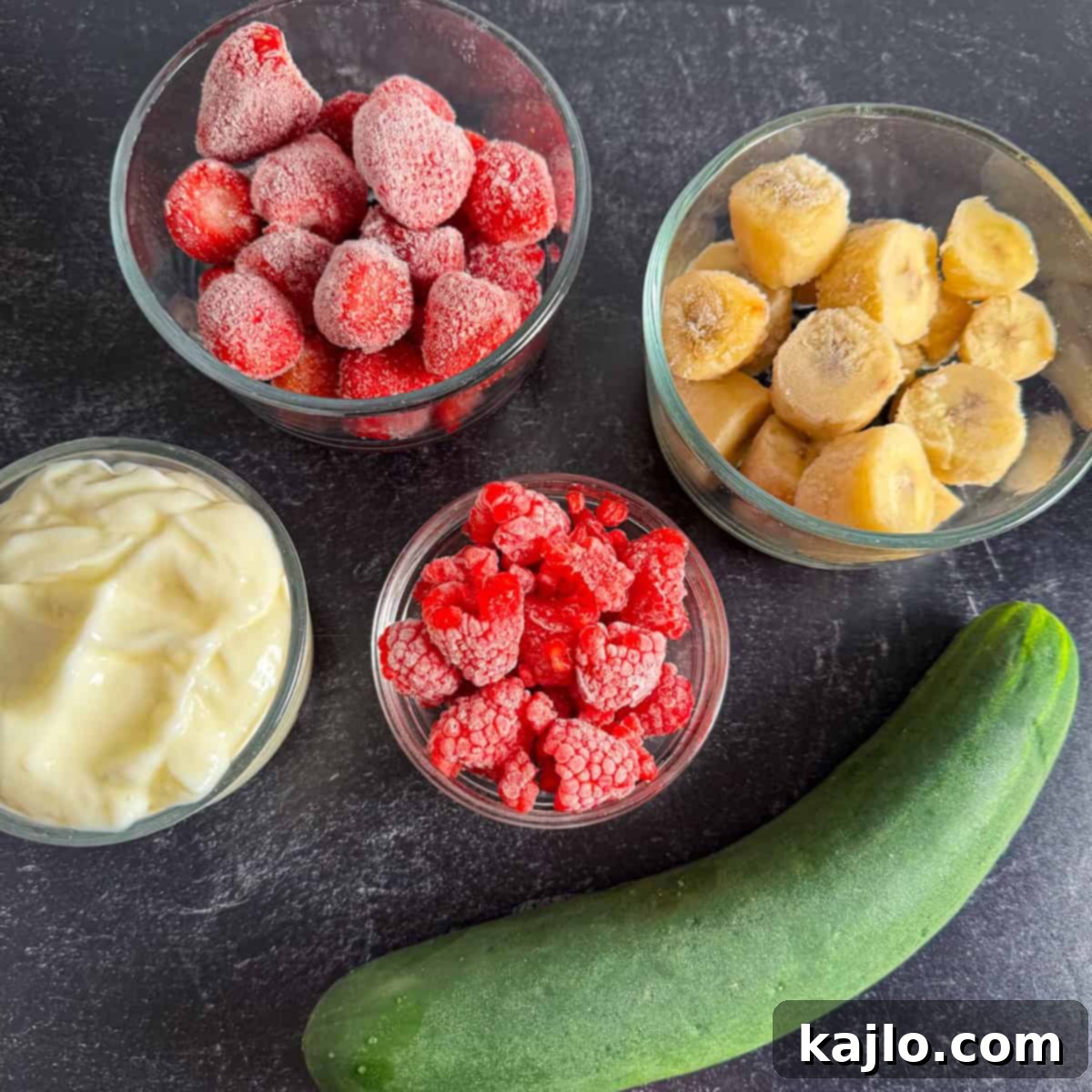 Refreshing Strawberry Cucumber Smoothie 3 strawberry cucumber smoothie ingredients