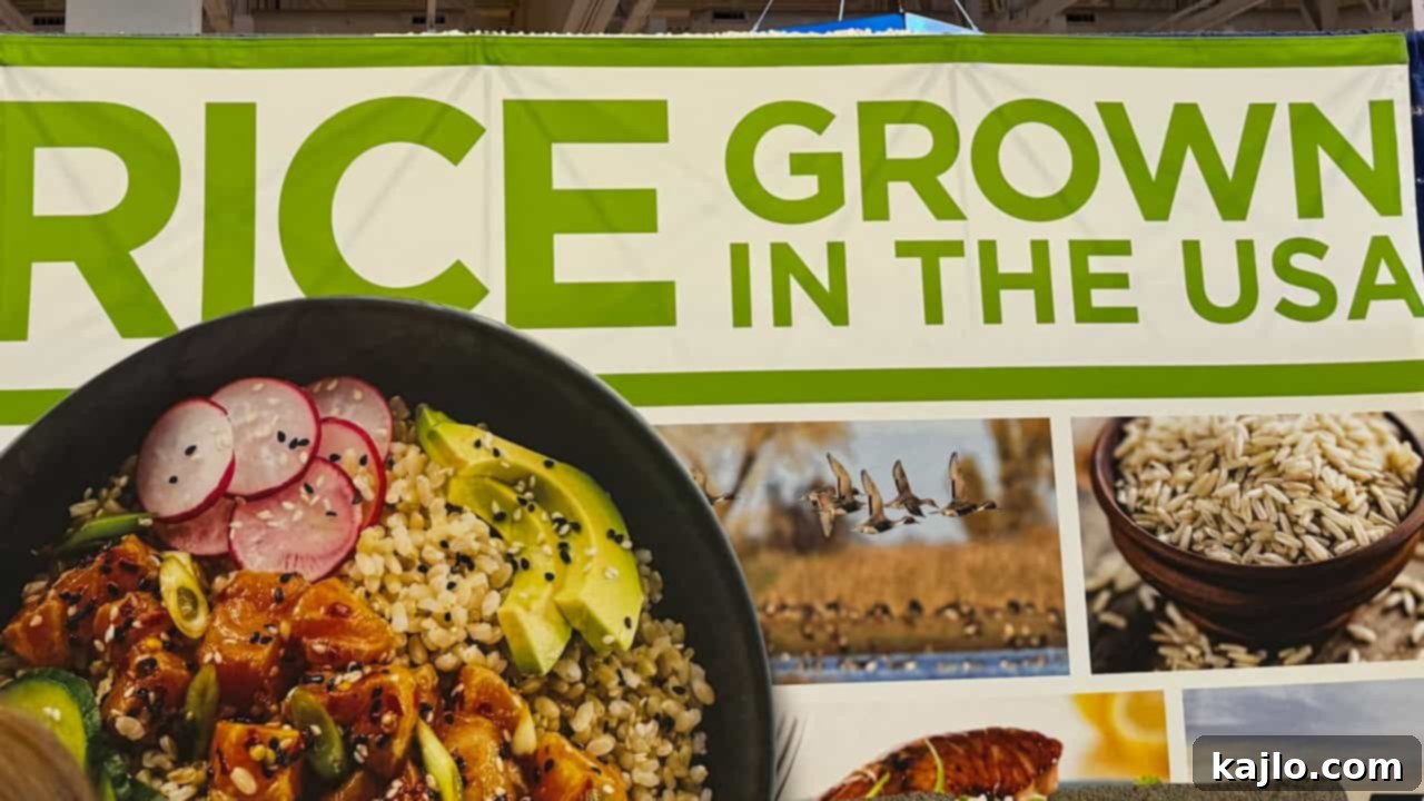 Bowl of cooked brown rice.