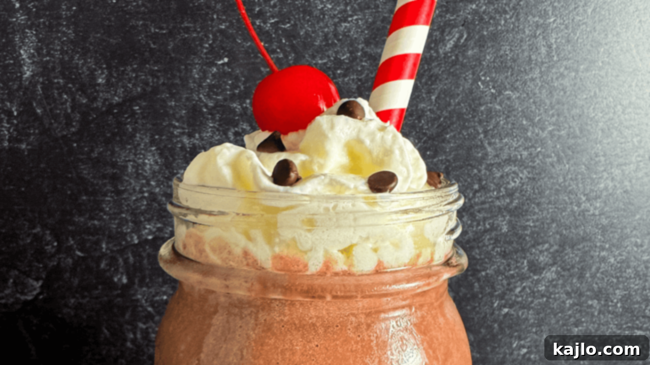 chocolate strawberry banana smoothie