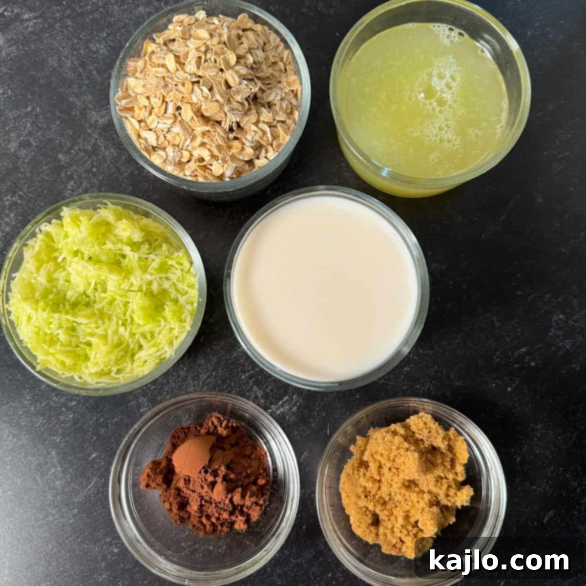 Çikolatalı Kabaklı Yulaf Ezmesi Lezzeti 3 zucchini oats ingredients