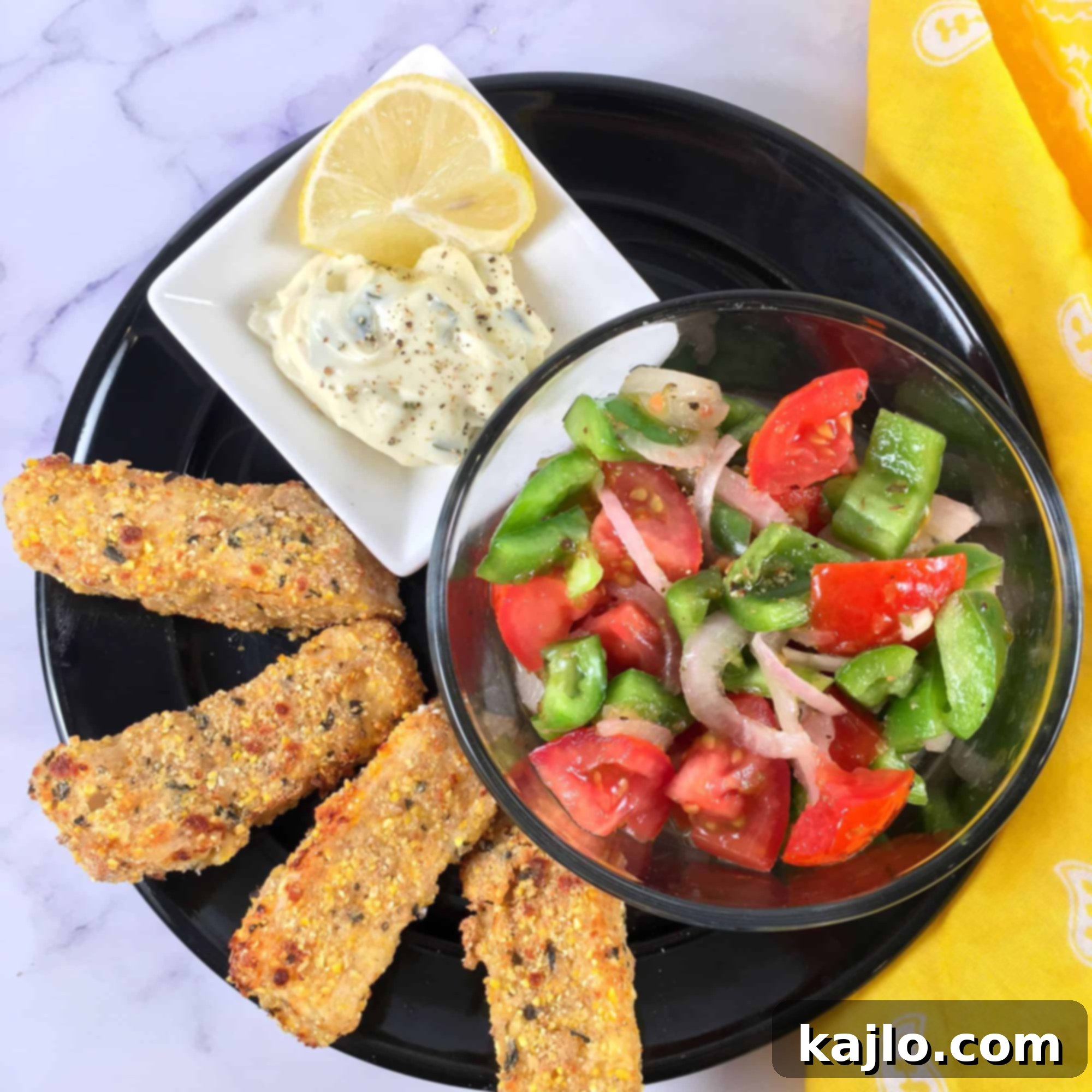 Air fried fish sticks with tartar sauce